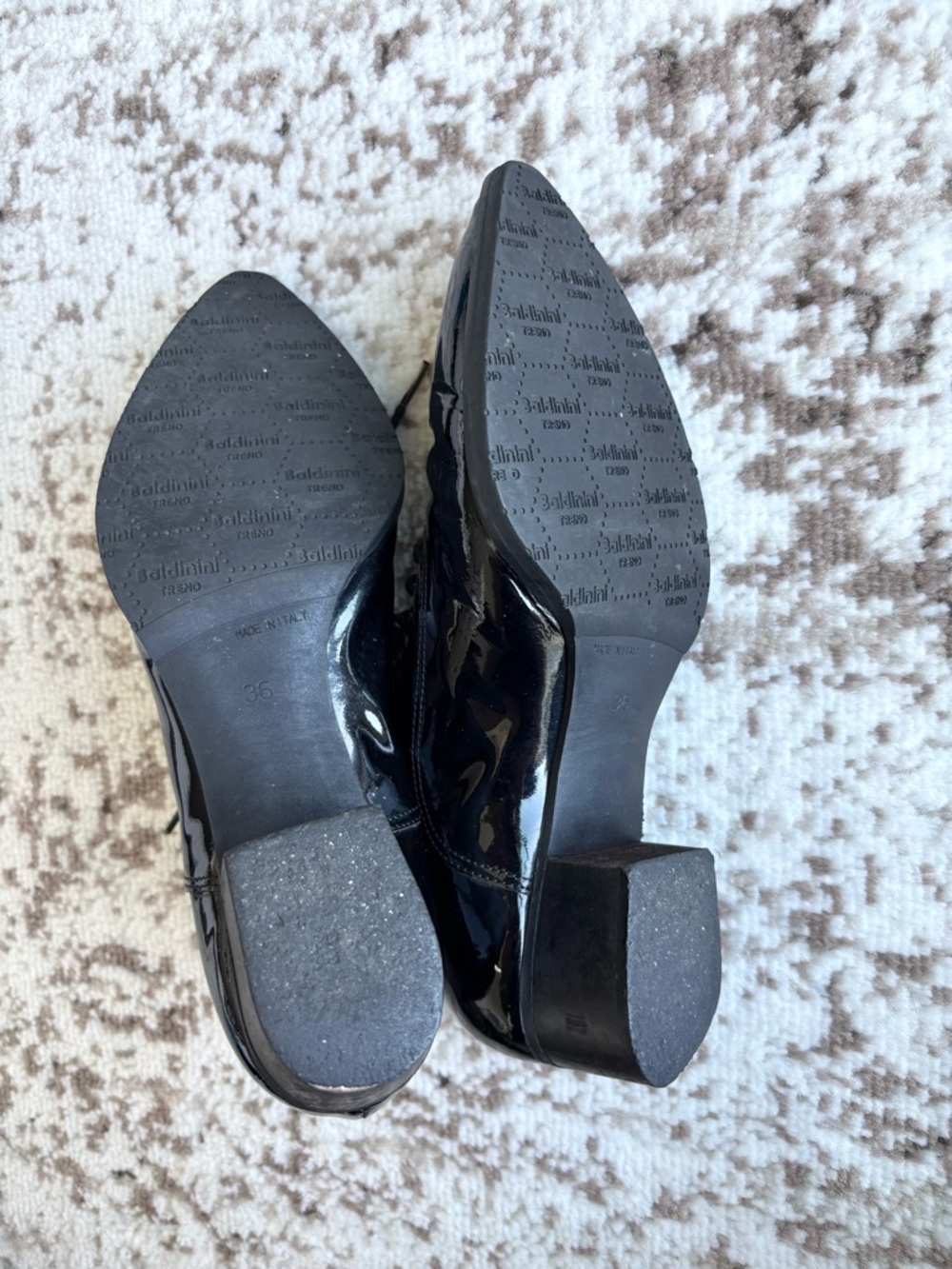 Baldinini Italy Made Pointed Black Patent Leather Oxford Lace-Up Shoes (Size 6) - Picture 10 of 10